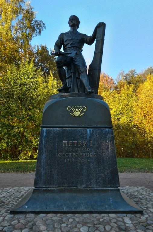 Памятник Петру в Дубках